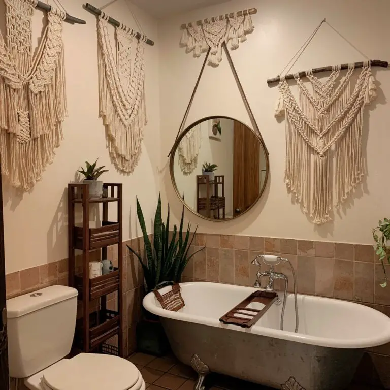 20 Boho Bathroom Ideas to Transform Your Space into a Relaxing Oasis